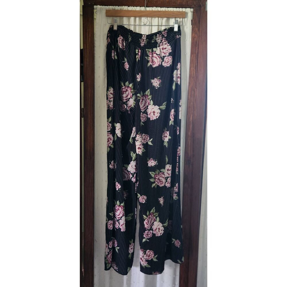 D50 Meek black & White Stripe w pink floral palazzo pants